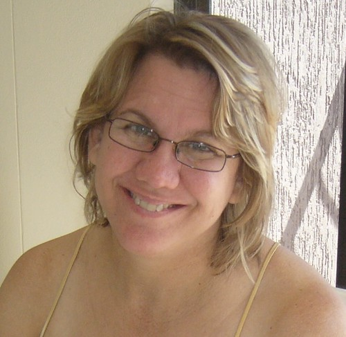 <em>Aliceeee</em>